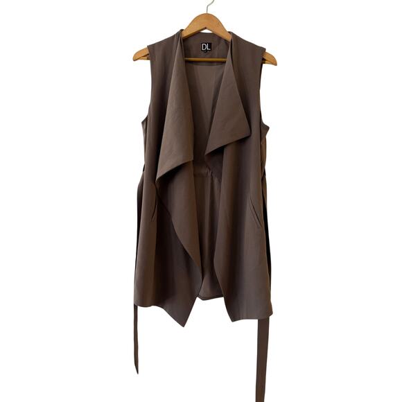 DailyLook DL Cardigan Vest Jacket Size M Brown Draped Open Tie Waist Sleeveless - Picture 1 of 7